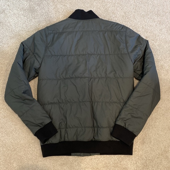 Men’s Patagonia Bomber Jacket, Size XS - Picture 2 of 3